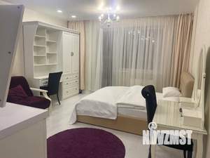 Студия квартира, посуточно, 32м2, 16/18 этаж
