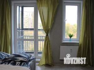 Студия квартира, посуточно, 27м2, 6/18 этаж