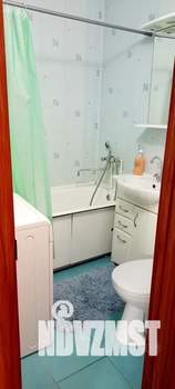 Студия квартира, посуточно, 25м2, 13/18 этаж