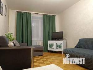 3-к квартира, посуточно, 60м2, 1/1 этаж