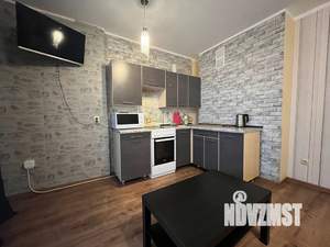 1-к квартира, посуточно, 38м2, 12/17 этаж