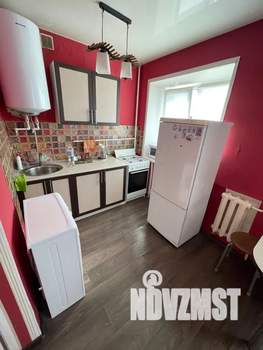 Студия квартира, посуточно, 36м2, 4/5 этаж