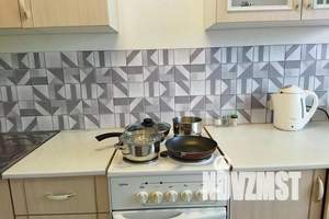 1-к квартира, посуточно, 28м2, 17/18 этаж