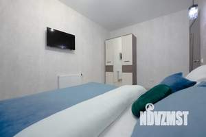 2-к квартира, посуточно, 52м2, 7/17 этаж