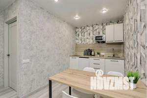 1-к квартира, посуточно, 40м2, 10/17 этаж