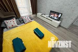 2-к квартира, посуточно, 85м2, 8/17 этаж