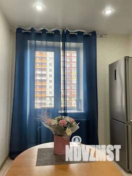 1-к квартира, посуточно, 39м2, 8/19 этаж