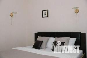 1-к квартира, посуточно, 35м2, 4/17 этаж