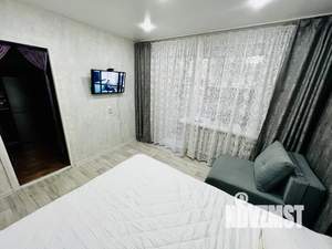 1-к квартира, посуточно, 33м2, 1/12 этаж