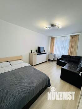 1-к квартира, посуточно, 37м2, 1/1 этаж