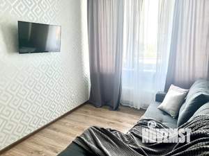 2-к квартира, посуточно, 45м2, 23/25 этаж
