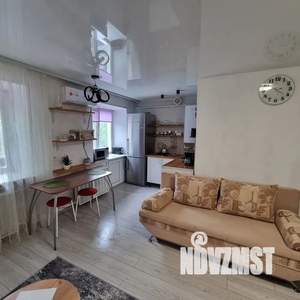 Студия квартира, посуточно, 33м2, 2/5 этаж