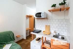 Студия квартира, посуточно, 13м2, 1/5 этаж