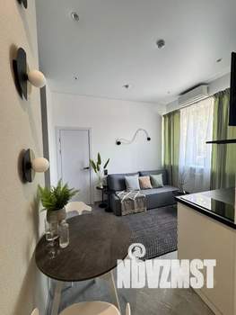 2-к квартира, посуточно, 38м2, 1/16 этаж