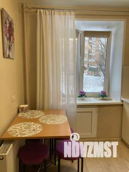 1-к квартира, посуточно, 30м2, 3/5 этаж