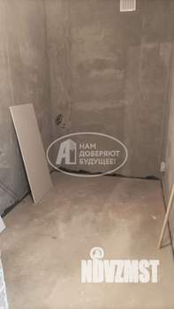 Студия квартира, на длительный срок, 37м2, 1/10 этаж