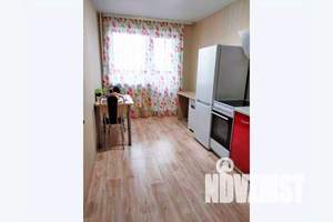 1-к квартира, посуточно, 40м2, 15/18 этаж