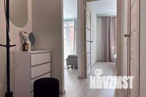2-к квартира, посуточно, 38м2, 4/17 этаж