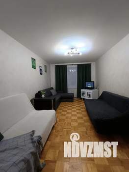 3-к квартира, посуточно, 60м2, 2/6 этаж