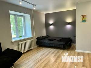 Студия квартира, посуточно, 32м2, 2/5 этаж