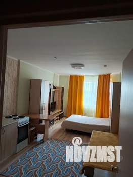 Студия квартира, посуточно, 30м2, 8/17 этаж