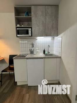 Студия квартира, посуточно, 25м2, 1/17 этаж