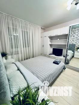 1-к квартира, посуточно, 36м2, 8/17 этаж