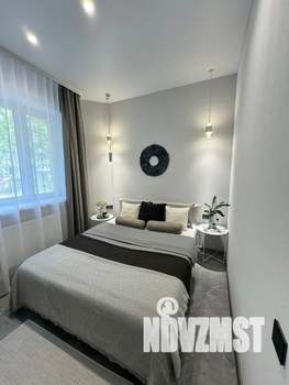 2-к квартира, посуточно, 38м2, 1/16 этаж