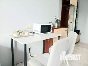 Студия квартира, посуточно, 23м2, 1/5 этаж