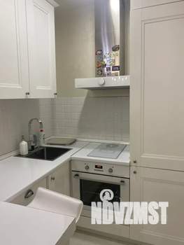 Студия квартира, посуточно, 32м2, 16/18 этаж