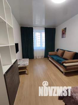 1-к квартира, посуточно, 37м2, 12/17 этаж