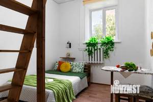 Студия квартира, посуточно, 18м2, 1/4 этаж