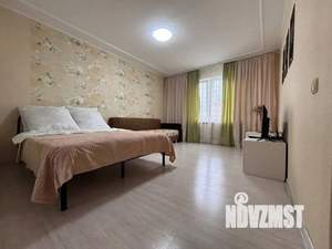 3-к квартира, посуточно, 68м2, 1/1 этаж