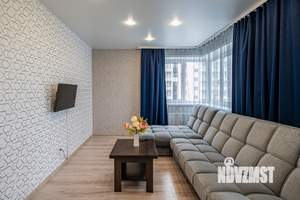 1-к квартира, посуточно, 56м2, 1/1 этаж