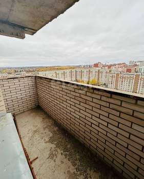 Студия квартира, на длительный срок, 30м2, 16/17 этаж