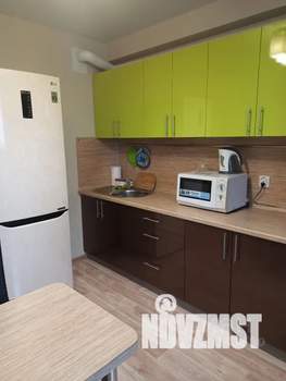 1-к квартира, посуточно, 38м2, 10/16 этаж