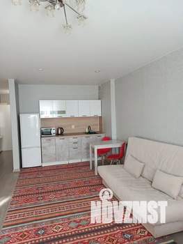 Студия квартира, посуточно, 39м2, 4/7 этаж