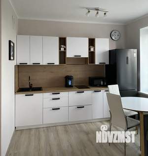 1-к квартира, посуточно, 41м2, 9/16 этаж