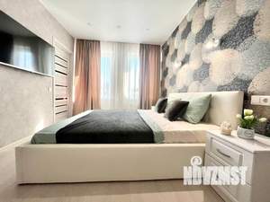 2-к квартира, посуточно, 42м2, 21/24 этаж