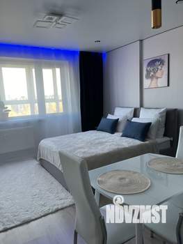 Студия квартира, посуточно, 34м2, 7/18 этаж