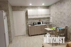 1-к квартира, посуточно, 38м2, 13/19 этаж