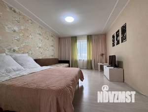 3-к квартира, посуточно, 68м2, 1/1 этаж