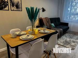 Студия квартира, посуточно, 40м2, 7/17 этаж