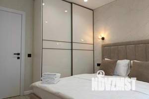 2-к квартира, посуточно, 42м2, 15/17 этаж