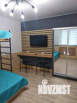 1-к квартира, посуточно, 30м2, 1/9 этаж