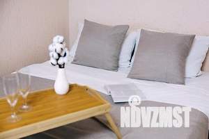 1-к квартира, посуточно, 40м2, 17/17 этаж