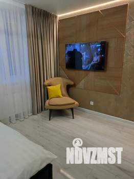 Студия квартира, посуточно, 37м2, 2/25 этаж