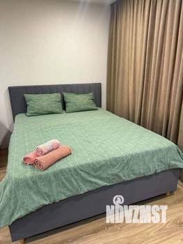 Студия квартира, посуточно, 30м2, 4/17 этаж