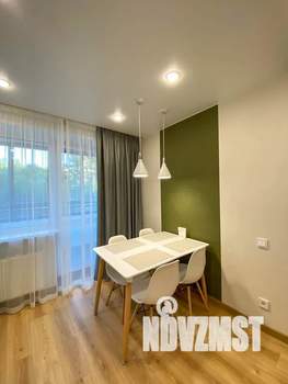 1-к квартира, посуточно, 40м2, 1/21 этаж