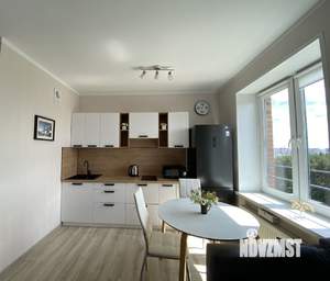 1-к квартира, посуточно, 41м2, 9/16 этаж